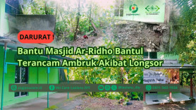 Sedekah Jariah, Bangun Masjid Arridho Yang Terancam Ambruk Akibat Longsor