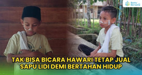 Tak Bisa Bicara Hawari Tetap Jual Sapu Lidi Demi Bertahan Hidup